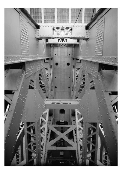 George Washington Bridge -looking throught the superstructure