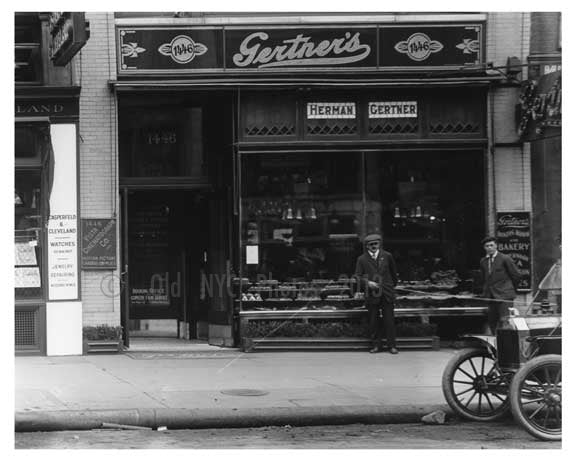 Gertner's Bakery - Broadway  street view of shops  - Midtown Manhattan - 1915 Old Vintage Photos and Images