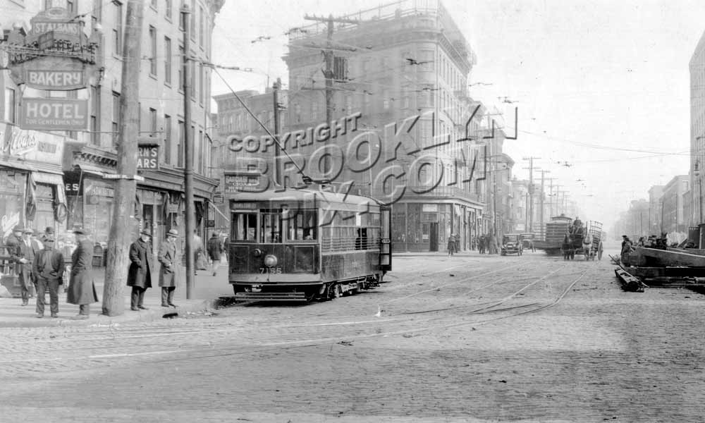 Hamilton Avenue looking southeast from Hamilton Ferry to Union Street, 1924 Old Vintage Photos and Images