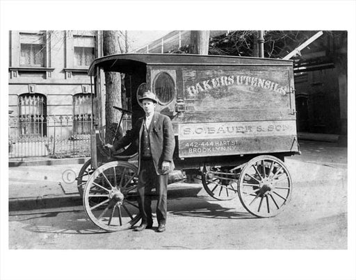 Hart Street - delivery wagon Old Vintage Photos and Images