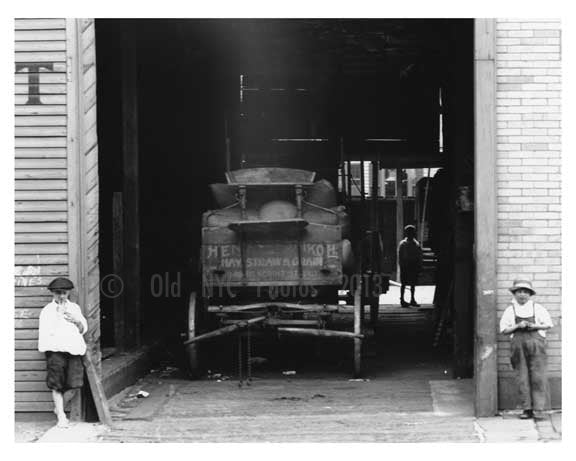 Hay Market - North 7th  Street  - Williamsburg - Brooklyn, NY 1918 Old Vintage Photos and Images
