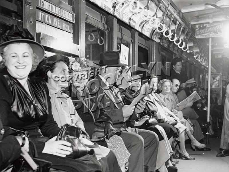 Inside IRT Lo-V subway car, 1950s. Probable publicity shot Old Vintage Photos and Images