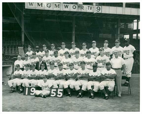 Jackie Robinson posing with his team -  Brooklyn Dodgers  Brooklyn NY