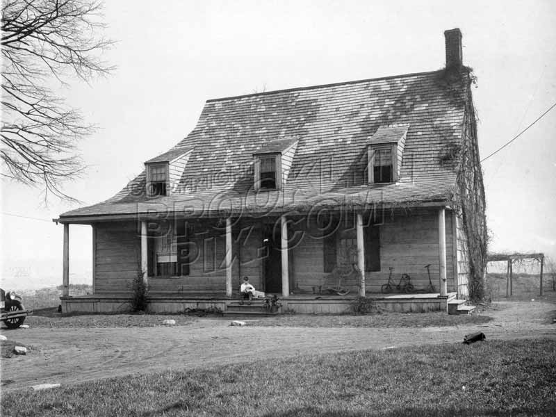 Jan Martense Schenck Farmhouse, East 63rd Street and Avenue U, now reassembled in Brooklyn Museum, c.1930 Old Vintage Photos and Images
