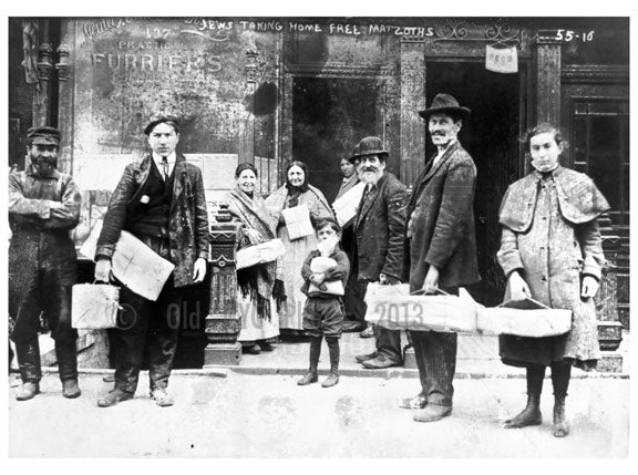 Jewish Family  in NYC early 1900's Old Vintage Photos and Images