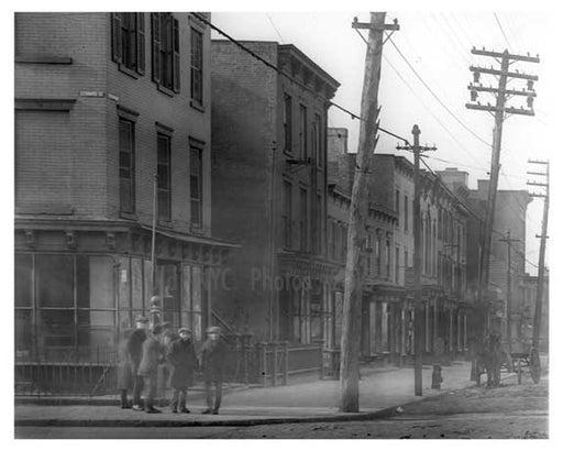 Leonard Street - Williamsburg - Brooklyn, NY  1921 Old Vintage Photos and Images