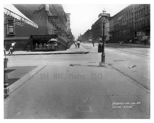 Lexington Avenue & 104th Street 1911 - Upper East Side, Manhattan - NYC Old Vintage Photos and Images