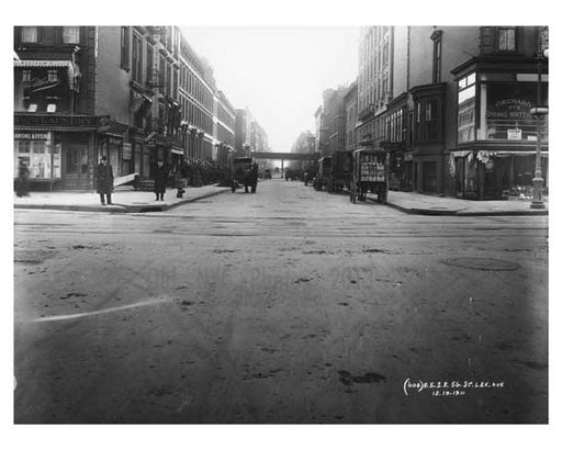 Lexington Avenue & 56th Street  1911 - Upper East Side, Manhattan - NYC Old Vintage Photos and Images