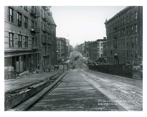 Lexington Avenue between 102nd & 103rd Streets - Upper East Side -  Manhattan NYC 1913 Old Vintage Photos and Images
