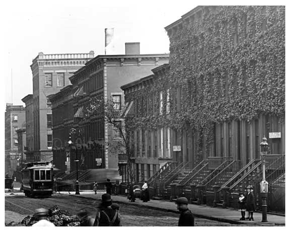 Lexington Avenue between 38th & 39th Streets 1911 - Upper East Side, Manhattan - NYC D Old Vintage Photos and Images