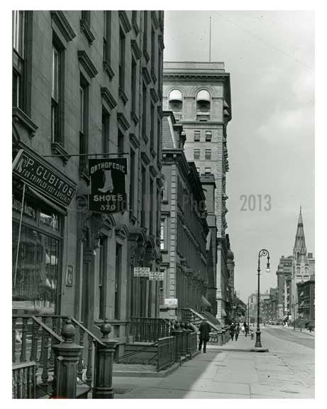 Lexington Avenue between 50th & 51st Streets - Midtown -  Manhattan NYC 1914 Old Vintage Photos and Images