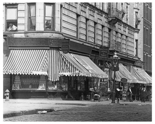 Lexington Avenue & East 83rd Street 1911 - Upper East Side, Manhattan - NYC H1 Old Vintage Photos and Images