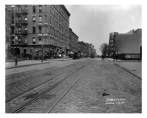 Lexington Avenue & East 88th Street 1911 - Upper East Side, Manhattan - NYC H7 Old Vintage Photos and Images