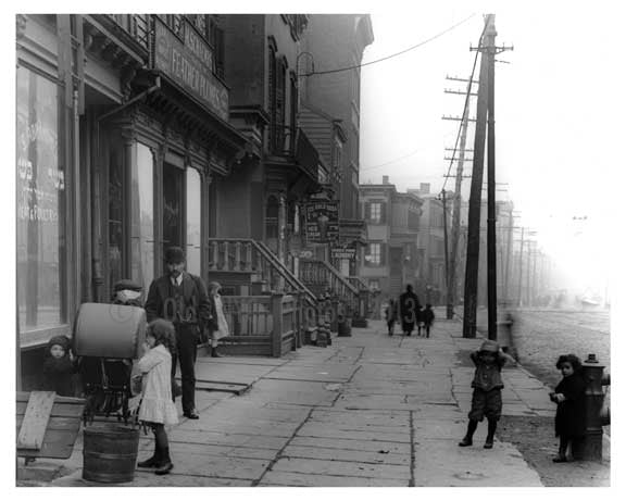Looking down Metropolitan to Lorimer - Williamsburg Brooklyn, NY 1916 C Old Vintage Photos and Images