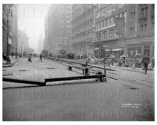 Looking North on Broadway from 41st St Manhattan NYC 1918 Old Vintage Photos and Images