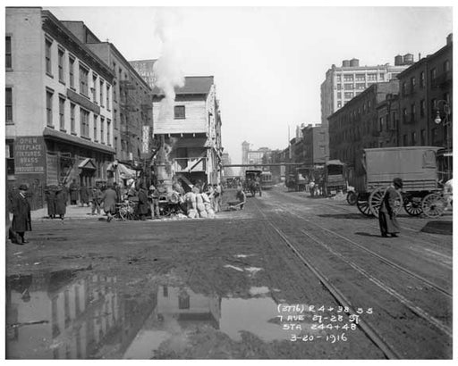 Looking North up 7th Avenue between 27th & 28th Streets with the Original Times Building off in the distance -  March 20 1916 Chelsea, Manhattan Old Vintage Photos and Images
