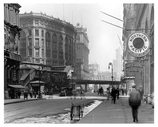 Looking up Broadway - Midtown Manhattan - NY 1914 Old Vintage Photos and Images