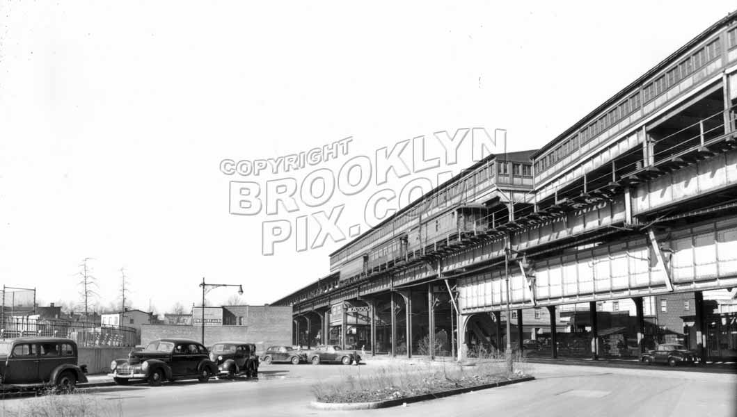 Looking west at Eastern Parkway Broadway elevated station (now Broadway elevated, 1947 Old Vintage Photos and Images