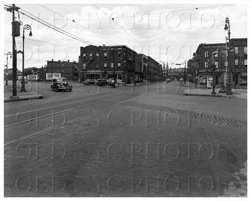 Lorimer St at Harrison & Union Ave long shot 1944 Old Vintage Photos and Images