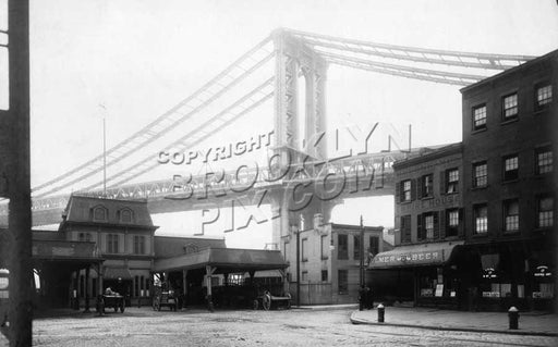 Main Street ferry landing showing Manhattan Bridge under construction, 1908 Old Vintage Photos and Images