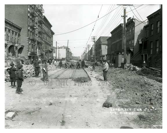 Metropolitan Ave  - East Williamsburg - Brooklyn, NY  1918 NY Old Vintage Photos and Images
