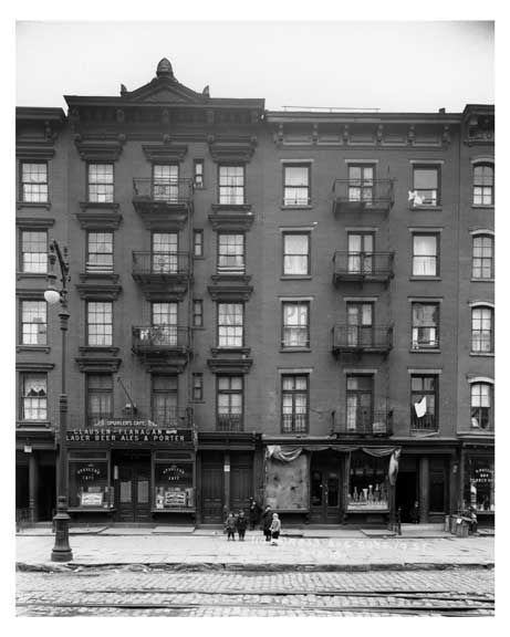 Metropolitan Ave  - Williamsburg - Brooklyn, NY 1918 P3 Old Vintage Photos and Images