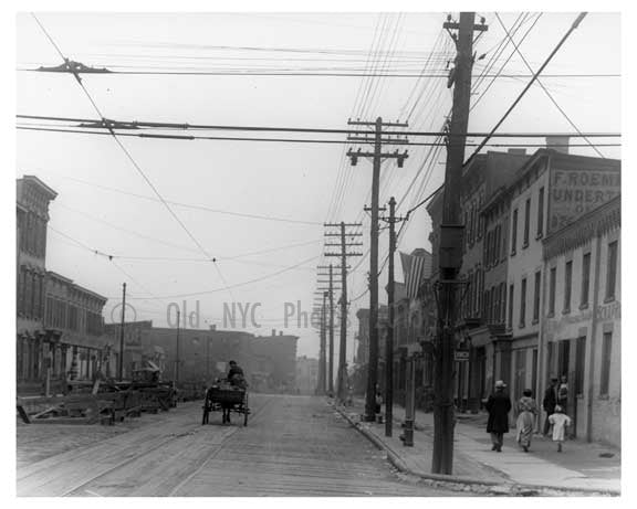 Metropolitan & Graham - Williamsburg - Brooklyn, NY 1917 R6 Old Vintage Photos and Images