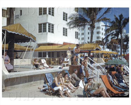 Miami Florida Beach sun bathers 1942 Old Vintage Photos and Images