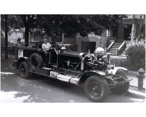 Midwood, Brooklyn Fire truck FDNY 1930s Old Vintage Photos and Images