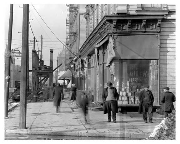 Montrose & Bushwick - Williamsburg - Brooklyn , NY  1922 III Old Vintage Photos and Images