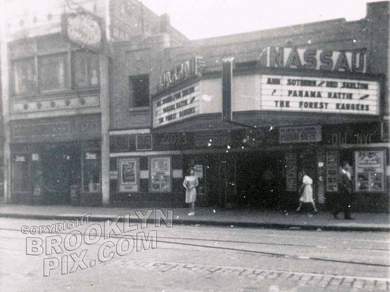 Nassau Theater, 88 Nassau Avenue, Greenpoint, late 1940s Old Vintage Photos and Images