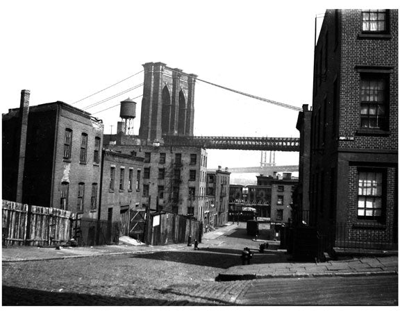 neighborhood with the Brooklyn Bridge in the background Old Vintage Photos and Images