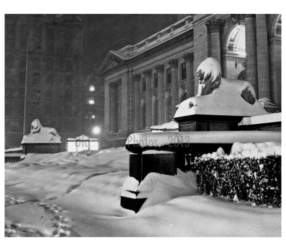 New York Public Library under snow Old Vintage Photos and Images