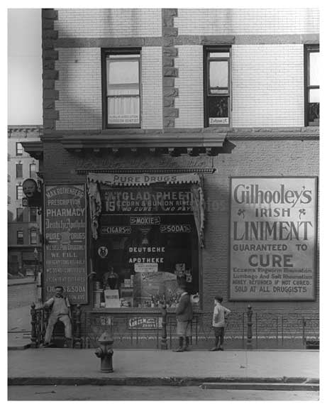 North East corner of Lexington Avenue & 87th Street 1911 - Upper East Side, Manhattan - NYC B Old Vintage Photos and Images