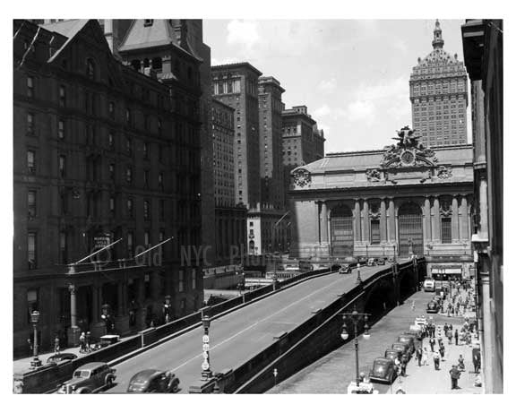 Outside Grand Central Station Midtown Manahattan circa 1930 NYC Old Vintage Photos and Images