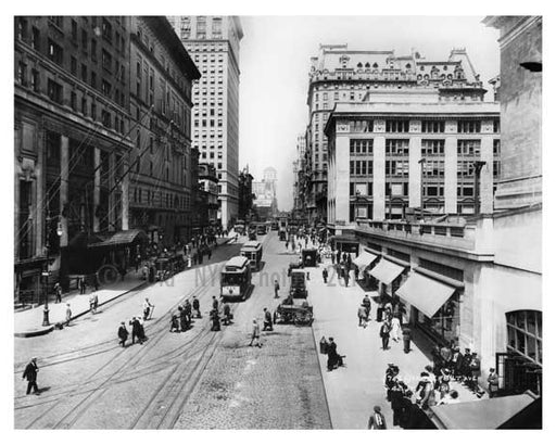 Outside of Grand Central - 42nd Street & Vanderbilt Ave - Midtown -  Manhattan 1913 Old Vintage Photos and Images
