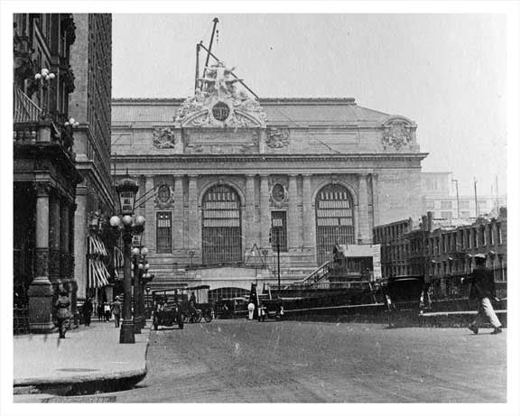 Park Avenue North to Grand Central -  Midtown East Manhattan 1914 NYC Old Vintage Photos and Images