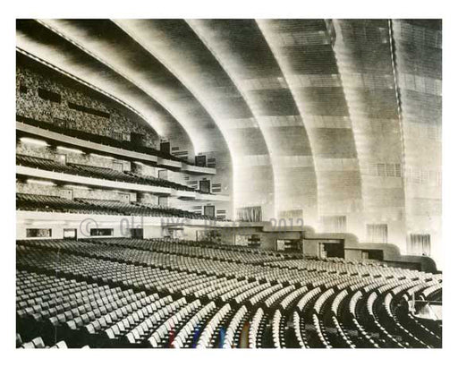 Radio City Music Hall -  Manhattan 1932 - NYC Old Vintage Photos and Images