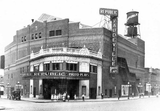 Republic Theater, Grand Street Extension at Keap Street, 1930 Old Vintage Photos and Images