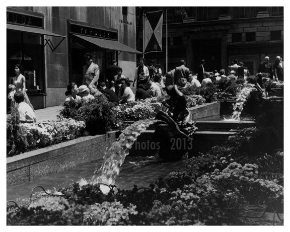 Rockefeller Center Promenade Old Vintage Photos and Images