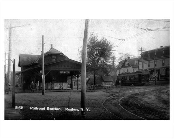 Roslyn LIRR 1910 - Long Island, NY Old Vintage Photos and Images