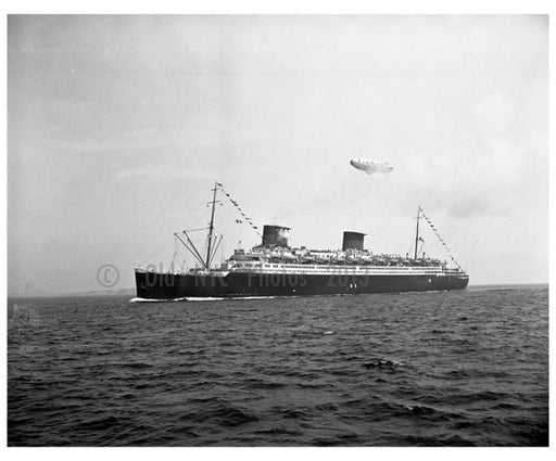 S.S.Liberte in Hudson River 1950 Old Vintage Photos and Images