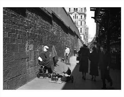 Shoe Shiners working in Midtown Old Vintage Photos and Images