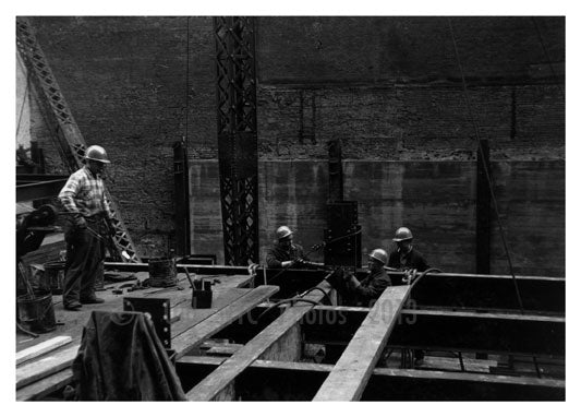 Skyscraper Rising - Hot Rivet Ready 1940's — Old NYC Photos