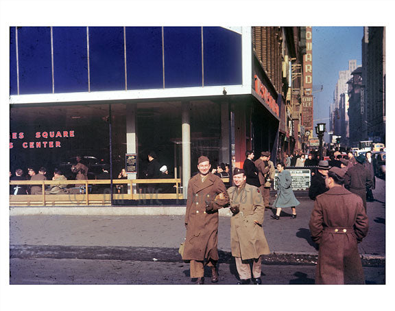 Soliders in Times Square Old Vintage Photos and Images
