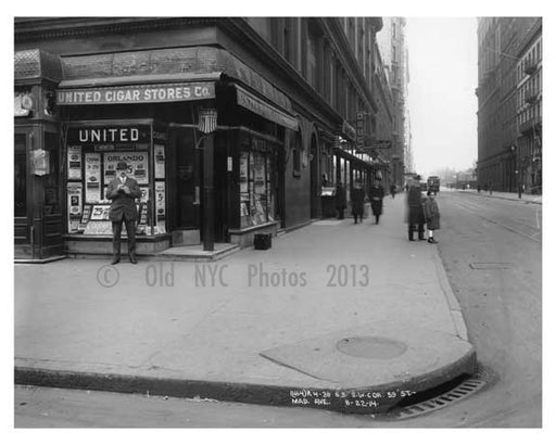 Southwest Corner of 59th Street & Madison Avenue -  Midtown Manhattan 1914 A Old Vintage Photos and Images