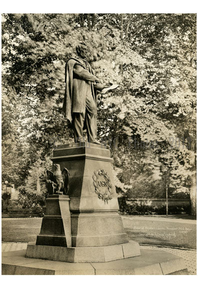 Statue of Abraham Lincoln. Prospect Park 1921 Old Vintage Photos and Images