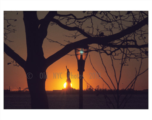 Statue of Liberty at sunset Old Vintage Photos and Images