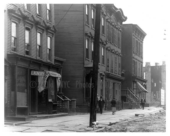 Ten Eyck Street  - Williamsburg - Brooklyn, NY 1918 B Old Vintage Photos and Images
