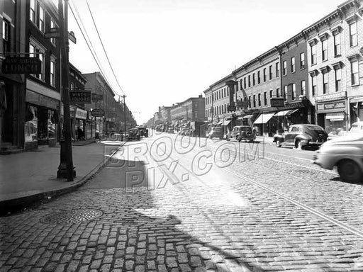 Third Avenue southwest from Bay Ridge Avenue (69th Street), 1947